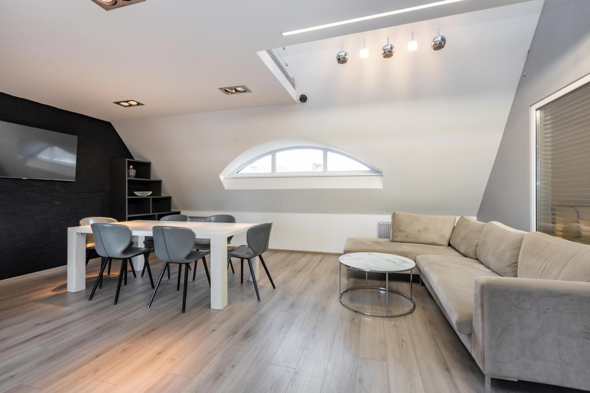 Penthouse Apartment With Terrace Ryga Zewnętrze zdjęcie
